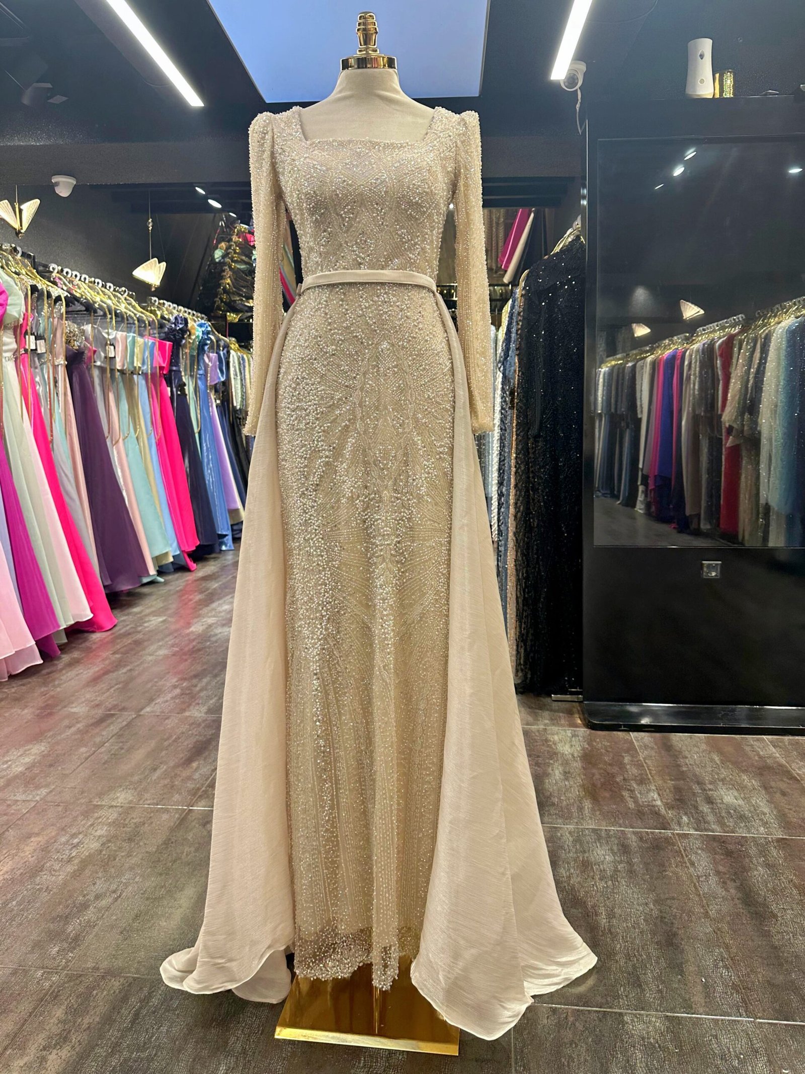 43597EA5 3767 4CDB AFAE B15ABE5A2D0A